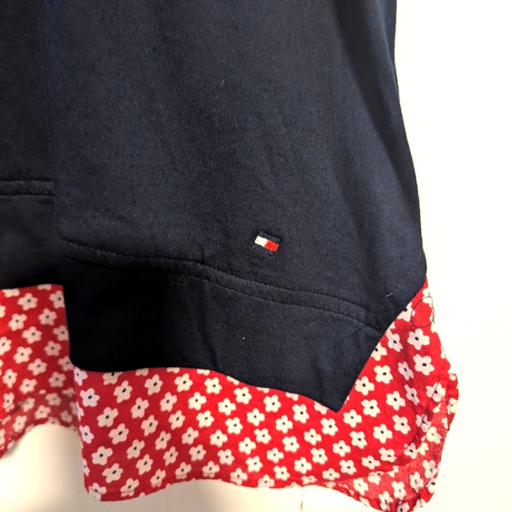 Tommy Hillfger Plus Floral T-Shirt - Picture 7 of 8